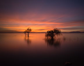 藝仙攝影作品 紅霞飛滿天——數(shù)碼設(shè)計(jì)中的詩(shī)意捕捉